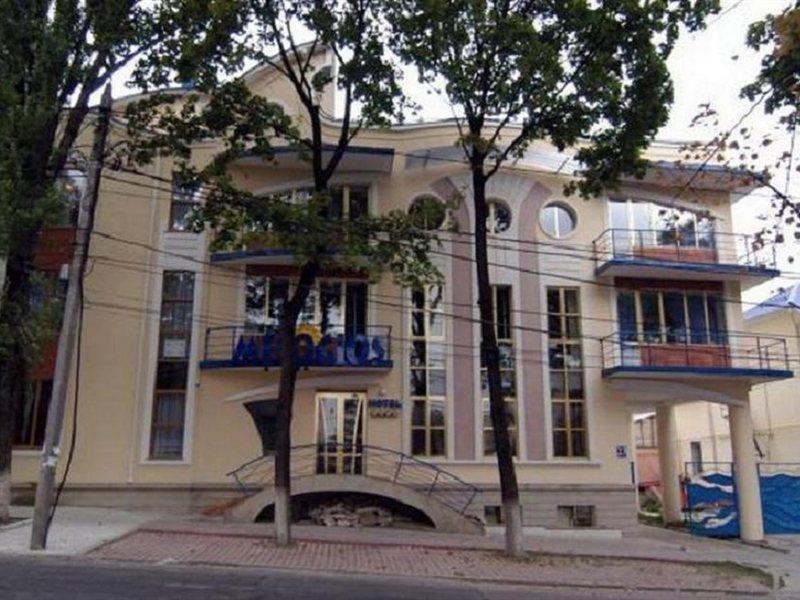 Mesogios Hotel Chisinau Exterior photo