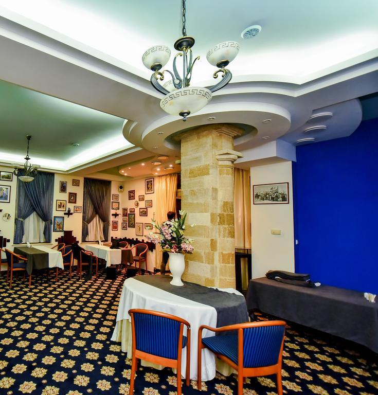 Mesogios Hotel Chisinau Exterior photo